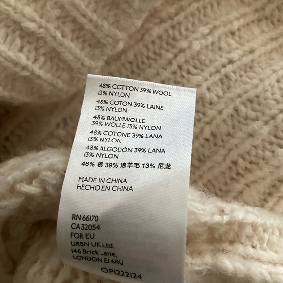 Anthropologie Pilcro Joyce Sweater 1X Chunky Wool Blend V Neck Minimalist Ivory - Picture 13 of 13